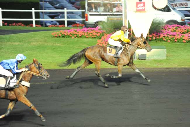 Arrivée quinté pmu PRIX OCEANA (PRIX AIR CARAIBES) à PARIS-VINCENNES