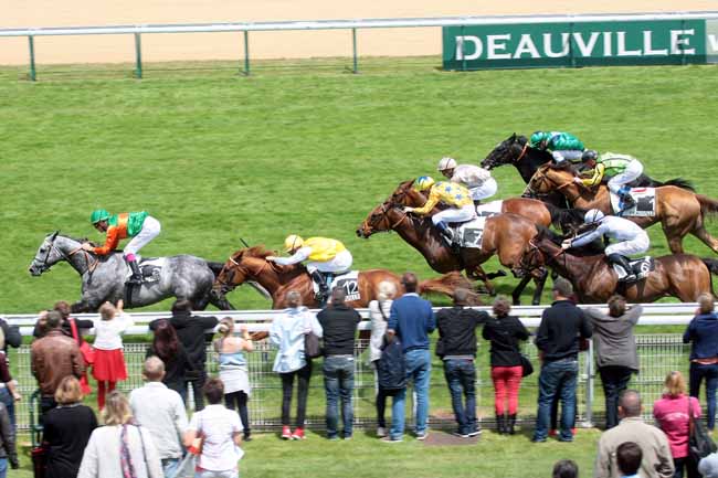Arrivée quinté pmu PRIX DE RIS-ORANGIS à DEAUVILLE
