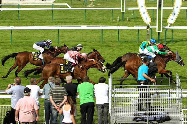 Arrivée quinté pmu PRIX DE LA FORET DE LAIGUE à COMPIEGNE