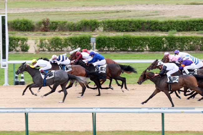 Arrivée quinté pmu PRIX DE VILLERVILLE à DEAUVILLE