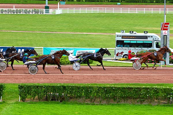 Arrivée quinté pmu PRIX DE LA PORTE DE CHARENTON à ENGHIEN