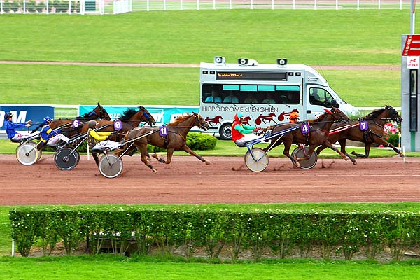 Arrivée quinté pmu PRIX DE MENILMONTANT à ENGHIEN