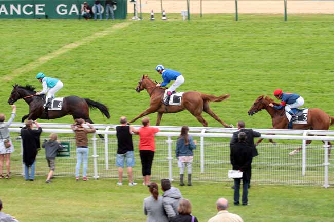 Arrivée quinté pmu PRIX D'AUTHOU à DEAUVILLE