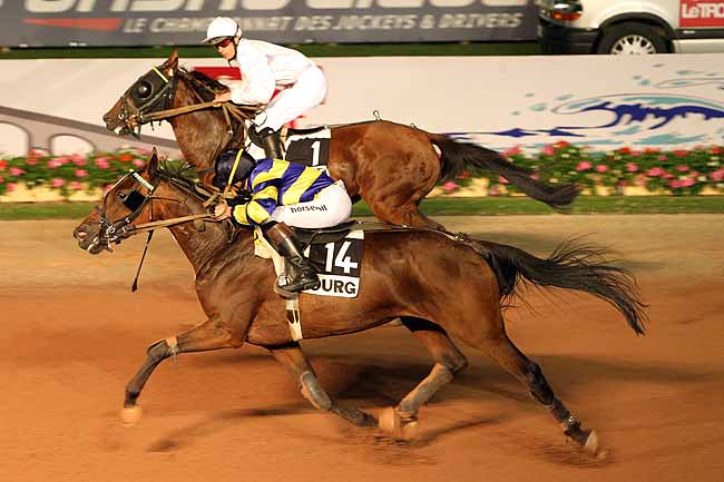 Arrivée quinté pmu PRIX DES GLAIEULS à CABOURG