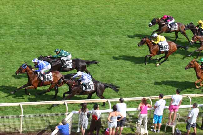 Arrivée quinté pmu PRIX DE GERGOVIE à VICHY