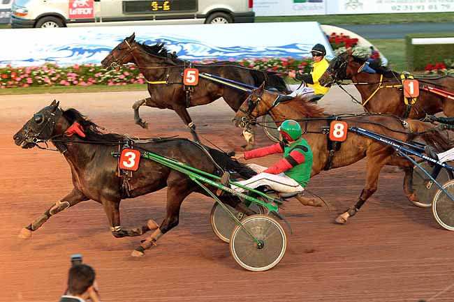 Arrivée quinté pmu PRIX DES MAGNOLIAS à CABOURG
