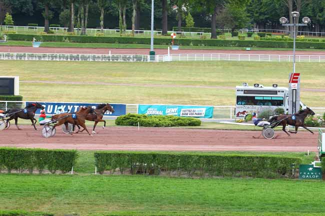 Arrivée quinté pmu PRIX DE LA GARE DU NORD à ENGHIEN