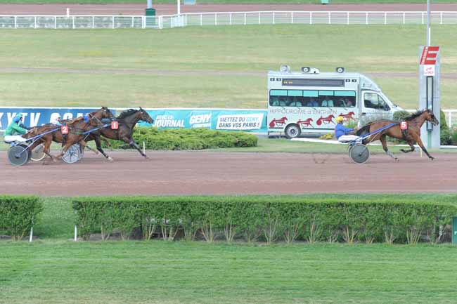 Arrivée quinté pmu PRIX HENRI CRAVOISIER à ENGHIEN