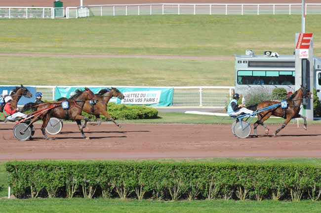 Arrivée quinté pmu PRIX DE SAINT-MAURICE à ENGHIEN