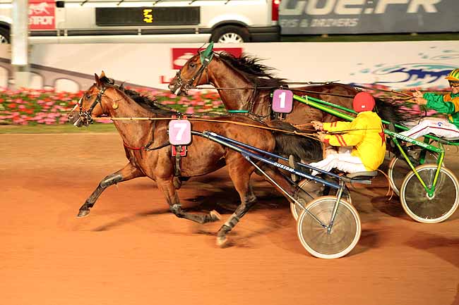 Arrivée quinté pmu PRIX DES PIMPRENELLES à CABOURG