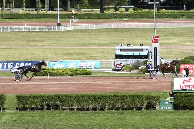 Arrivée quinté pmu PRIX DE LA PORTE DE CHOISY à ENGHIEN