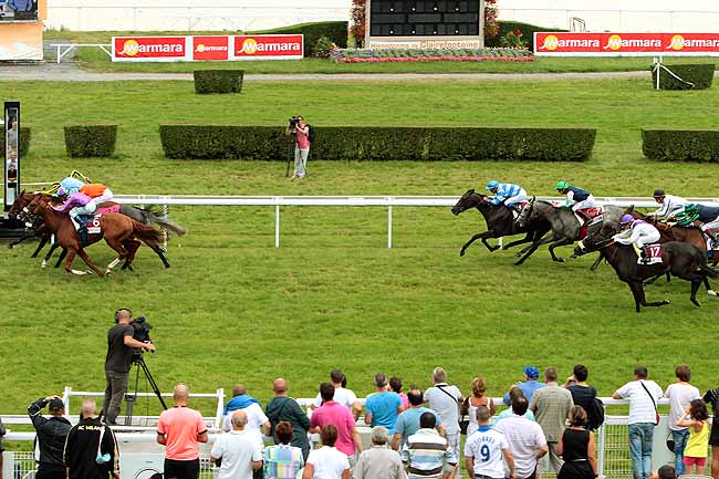Arrivée quinté pmu PRIX DE LA COTE FLEURIE à CLAIREFONTAINE