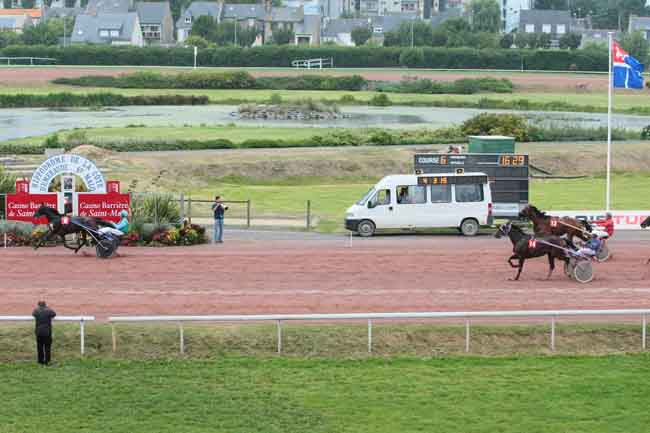 Arrivée quinté pmu PRIX DES THERMES MARINS DE SAINT-MALO à SAINT MALO