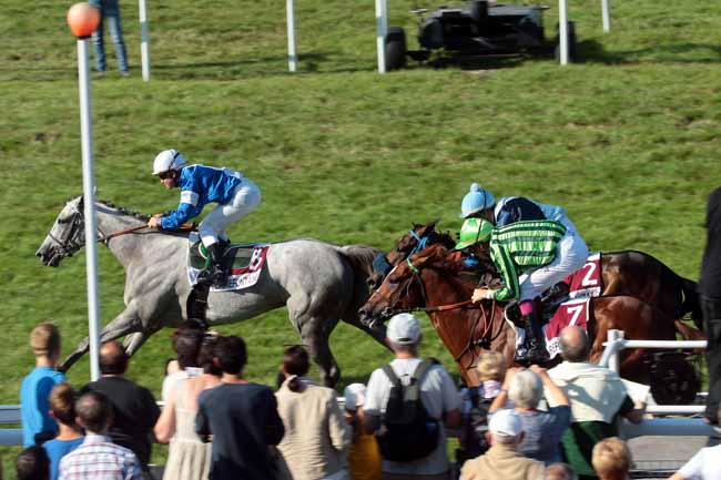 Arrivée quinté pmu PRIX DE BLANGY-LE-CHATEAU à CLAIREFONTAINE