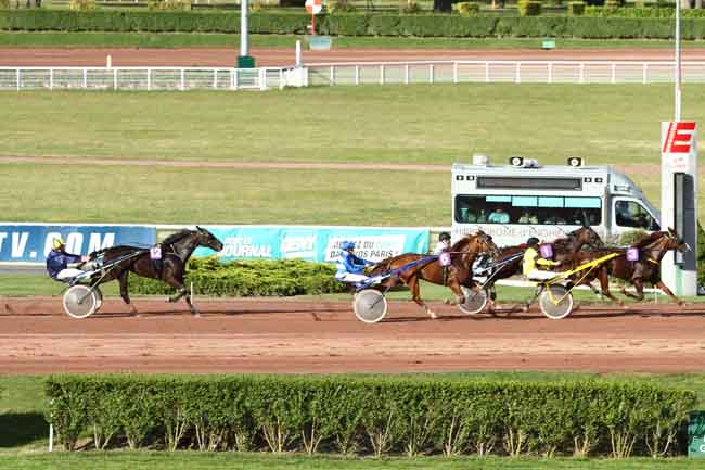 Arrivée quinté pmu PRIX DE LA PLAINE MONCEAU à ENGHIEN