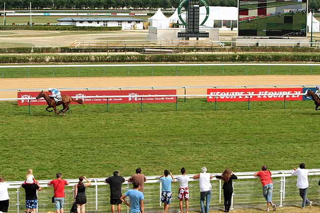Arrivée quinté pmu PRIX DE LA REBOURSIERE à DEAUVILLE