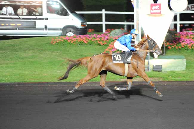 Arrivée quinté pmu PRIX PICTOR à PARIS-VINCENNES