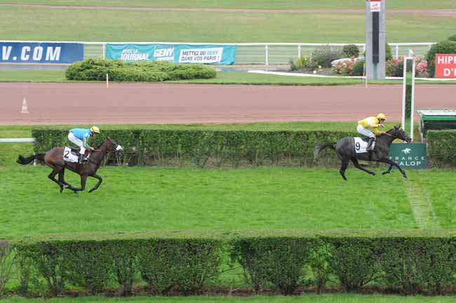 Arrivée quinté pmu PRIX MAURICE D'OKHUYSEN à ENGHIEN