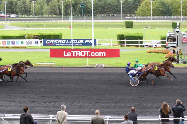 Arrivée quinté pmu PRIX DE FEURS à PARIS-VINCENNES