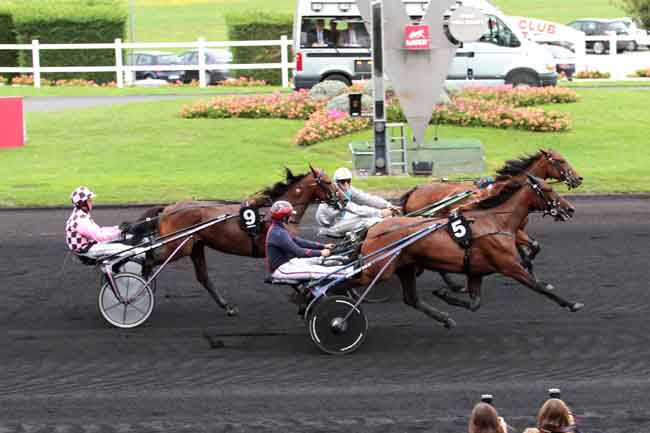Arrivée quinté pmu PRIX DE TAVERNY à PARIS-VINCENNES