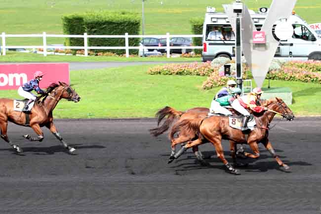 Arrivée quinté pmu PRIX GASTON ROUSSEL à PARIS-VINCENNES