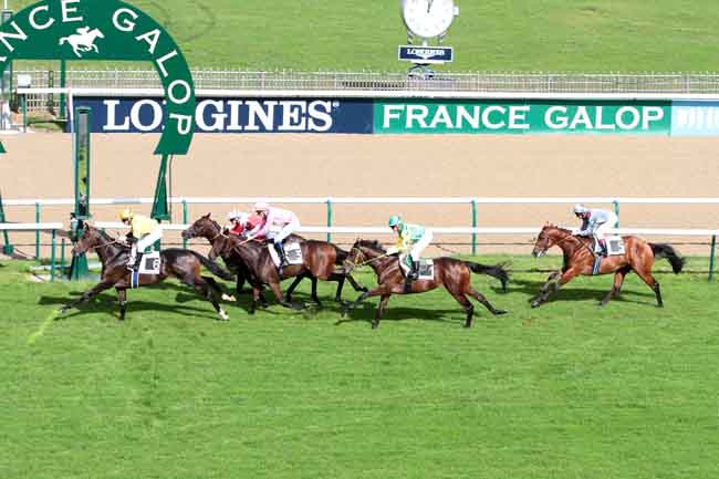 Arrivée quinté pmu PRIX DU FOSSE-LA-COQUE à CHANTILLY