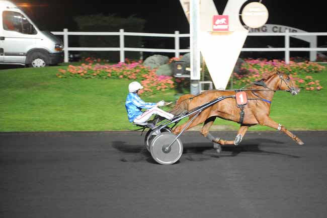 Arrivée quinté pmu PRIX FELICITAS à PARIS-VINCENNES