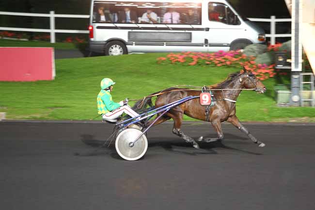 Arrivée quinté pmu PRIX MYRRHA à PARIS-VINCENNES