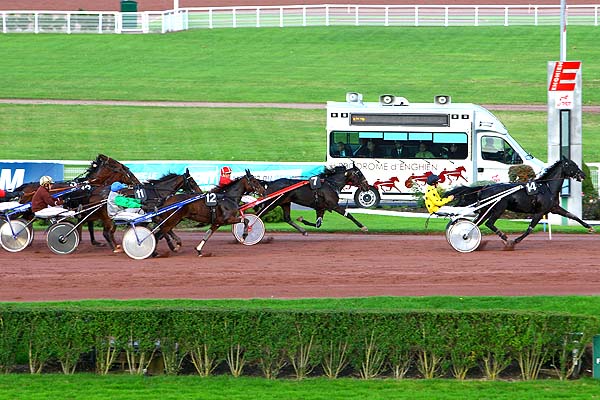 Arrivée quinté pmu PRIX DE LA PORTE BRANCION à ENGHIEN