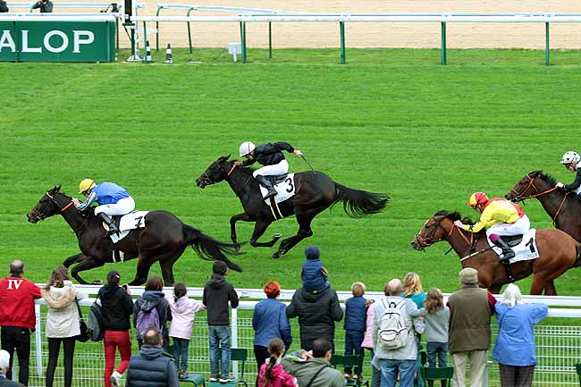 Arrivée quinté pmu PRIX DE VARAVILLE à DEAUVILLE