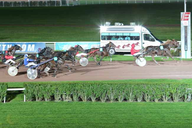 Arrivée quinté pmu PRIX DE SEVRAN (GR B) à ENGHIEN