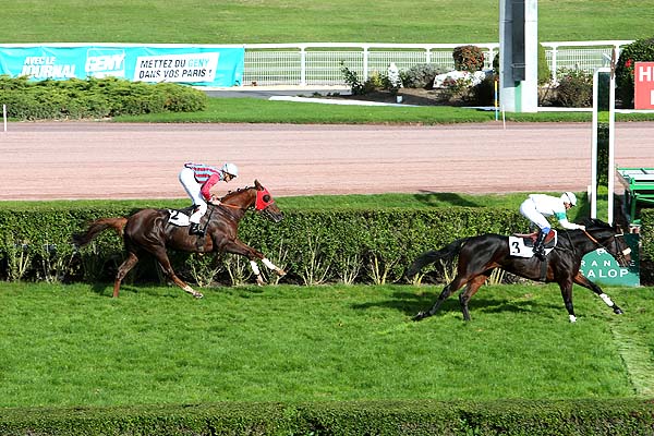 Arrivée quinté pmu STEEPLE-CHASE NATIONAL DES ANGLO-ARABES à ENGHIEN
