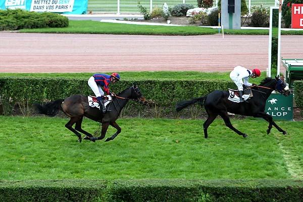 Arrivée quinté pmu PRIX COLONEL D'ENGLESQUEVILLE à ENGHIEN