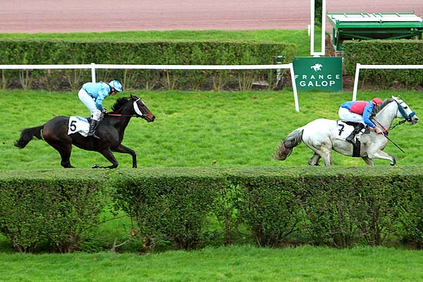 Arrivée quinté pmu PRIX DE PITHIVIERS à ENGHIEN