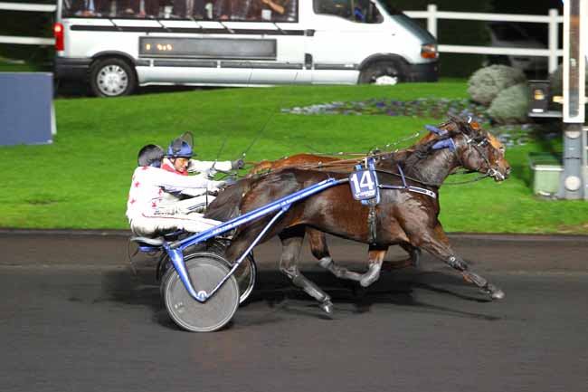 Arrivée quinté pmu PRIX GEMMA à PARIS-VINCENNES