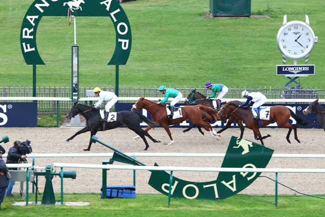Arrivée quinté pmu PRIX DU CHEMIN DES CHATAIGNIERS à CHANTILLY
