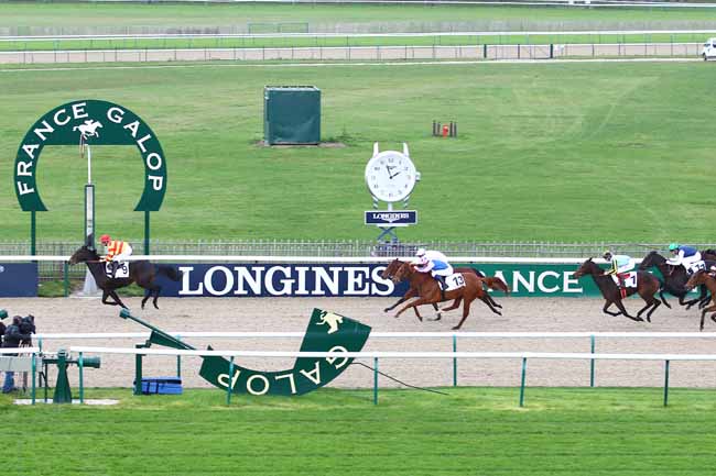 Arrivée quinté pmu PRIX DE LA CARRIERE AUX DAIMS à CHANTILLY