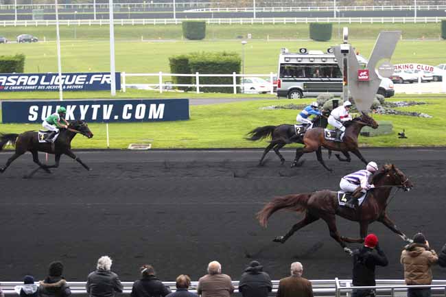 Arrivée quinté pmu PRIX EDMOND HENRY à PARIS-VINCENNES