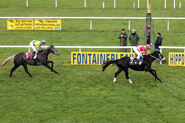 Arrivée quinté pmu PRIX D'EVRY à FONTAINEBLEAU