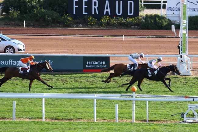 Arrivée quinté pmu PRIX DE LA PROMENADE DES ANGLAIS à CAGNES-SUR-MER