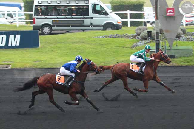 Arrivée quinté pmu PRIX DU NEUBOURG à PARIS-VINCENNES