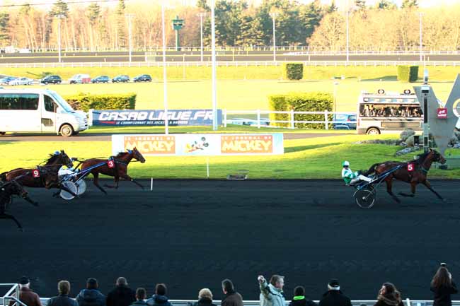 Arrivée quinté pmu PRIX DE CHATEAU-THIERRY à PARIS-VINCENNES