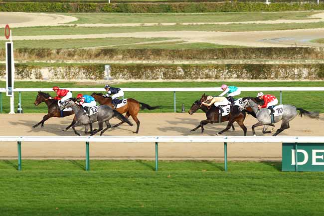 Arrivée quinté pmu PRIX DE LA HAUQUERIE (PELOTON B) à DEAUVILLE