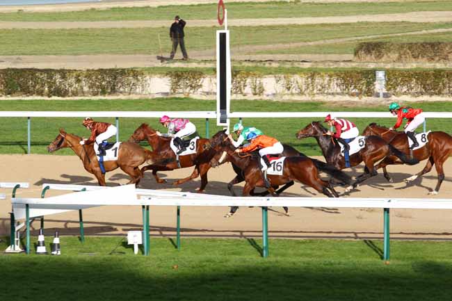 Arrivée quinté pmu PRIX DE CHEFFRETEAU à DEAUVILLE