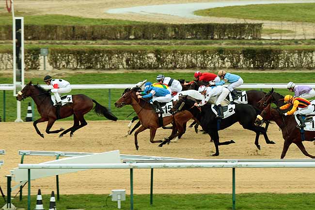 Arrivée quinté pmu PRIX DE RUGLES à DEAUVILLE