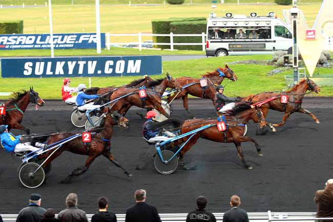 Arrivée quinté pmu PRIX DE BRASSAC-LES-MINES à PARIS-VINCENNES