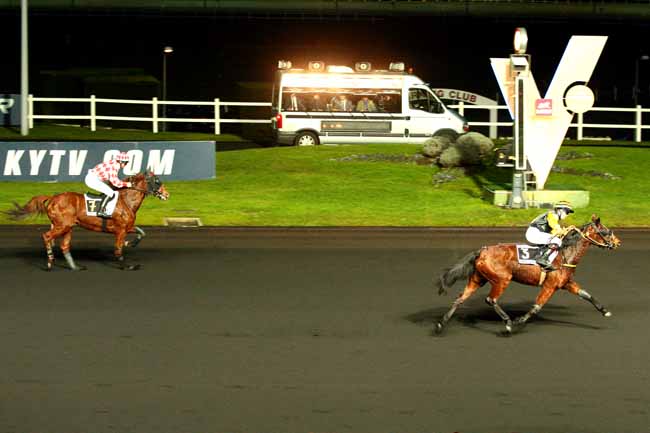 Arrivée quinté pmu PRIX DE JONVELLE à PARIS-VINCENNES