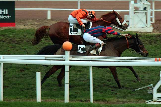 Arrivée quinté pmu PRIX DE LA BOURGOGNE à CAGNES-SUR-MER