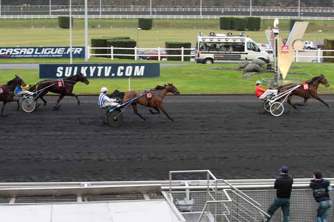 Arrivée quinté pmu PRIX DE PIERREFONDS à PARIS-VINCENNES