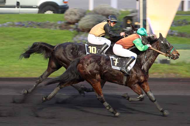 Arrivée quinté pmu PRIX D'ISPAGNAC à PARIS-VINCENNES